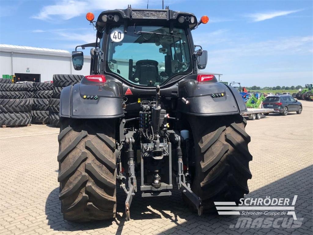 Valtra T 235 D | RTK | UNLIMITED | LED Tratores
