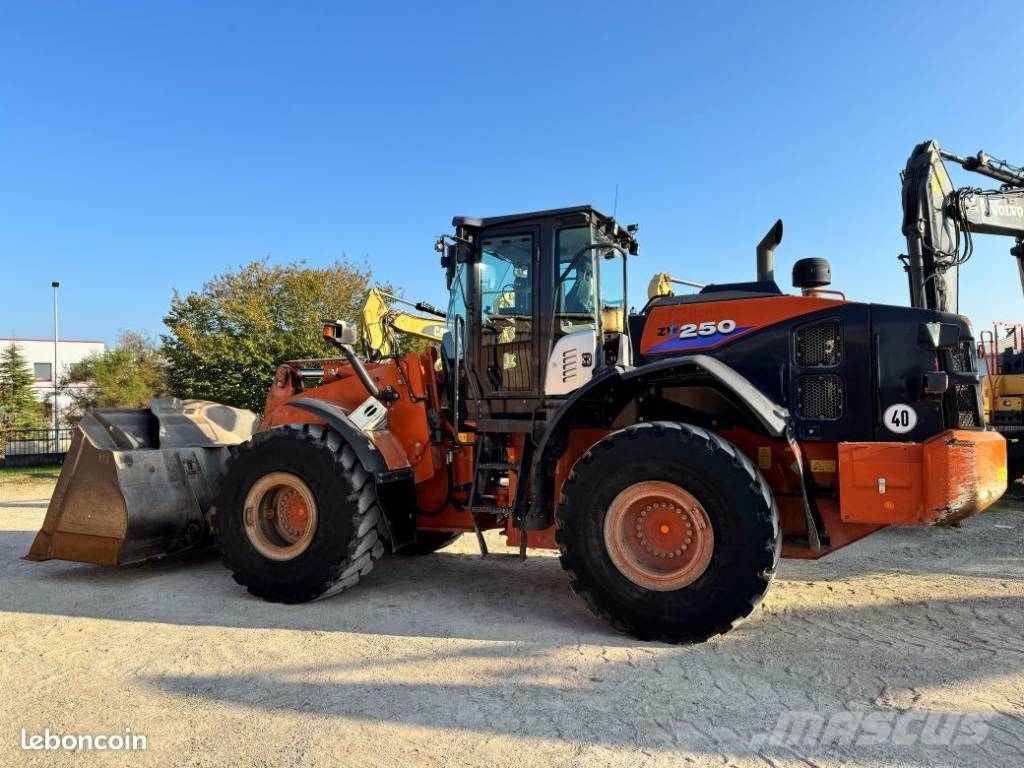 Hitachi ZW 250 Læssemaskiner på hjul