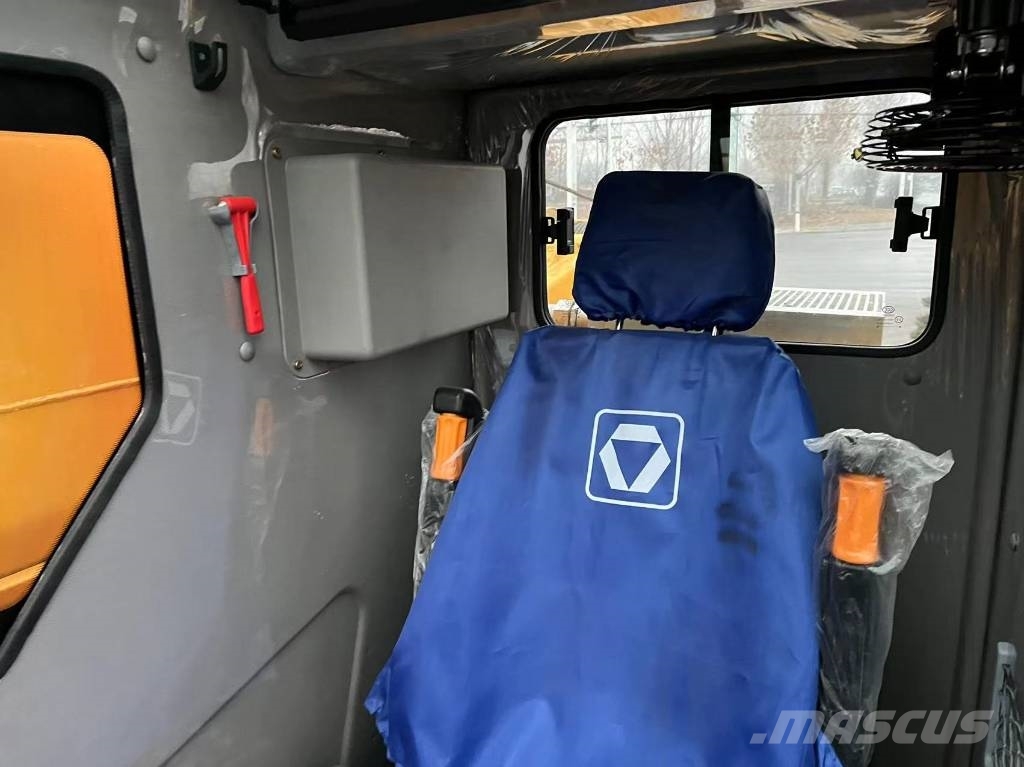 XCMG XCT 25 Всъдеходни кранове