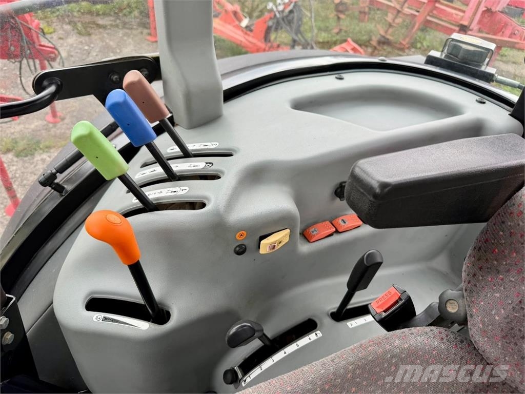 Massey Ferguson 3640 Xtra + FL Muut maatalouskoneet