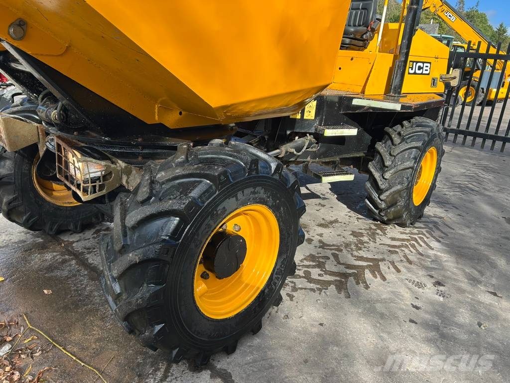 JCB 6 TST Mezei dömperek