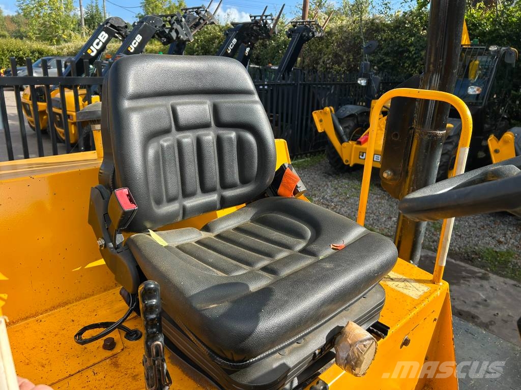 JCB 6 TST Mezei dömperek