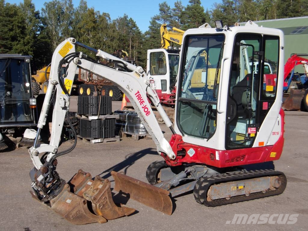 Takeuchi TB 216 med Powertilt Miniekskavaatorid < 7 t