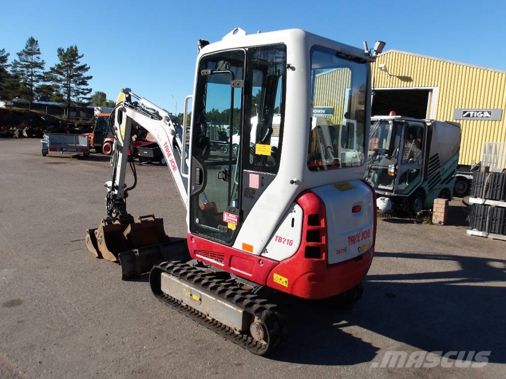 Takeuchi TB 216 med Powertilt Miniekskavaatorid < 7 t