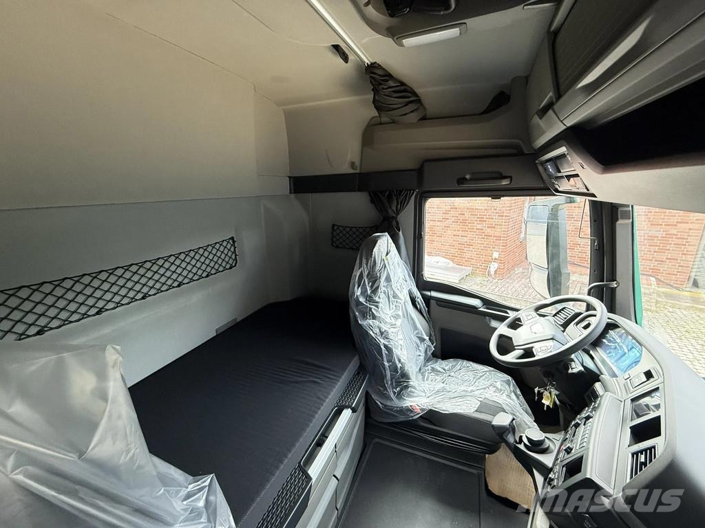 MAN TGX 33.510 MAN TGX 33.510 6x4 BB LogLift 150 Z Camion trasporto legname