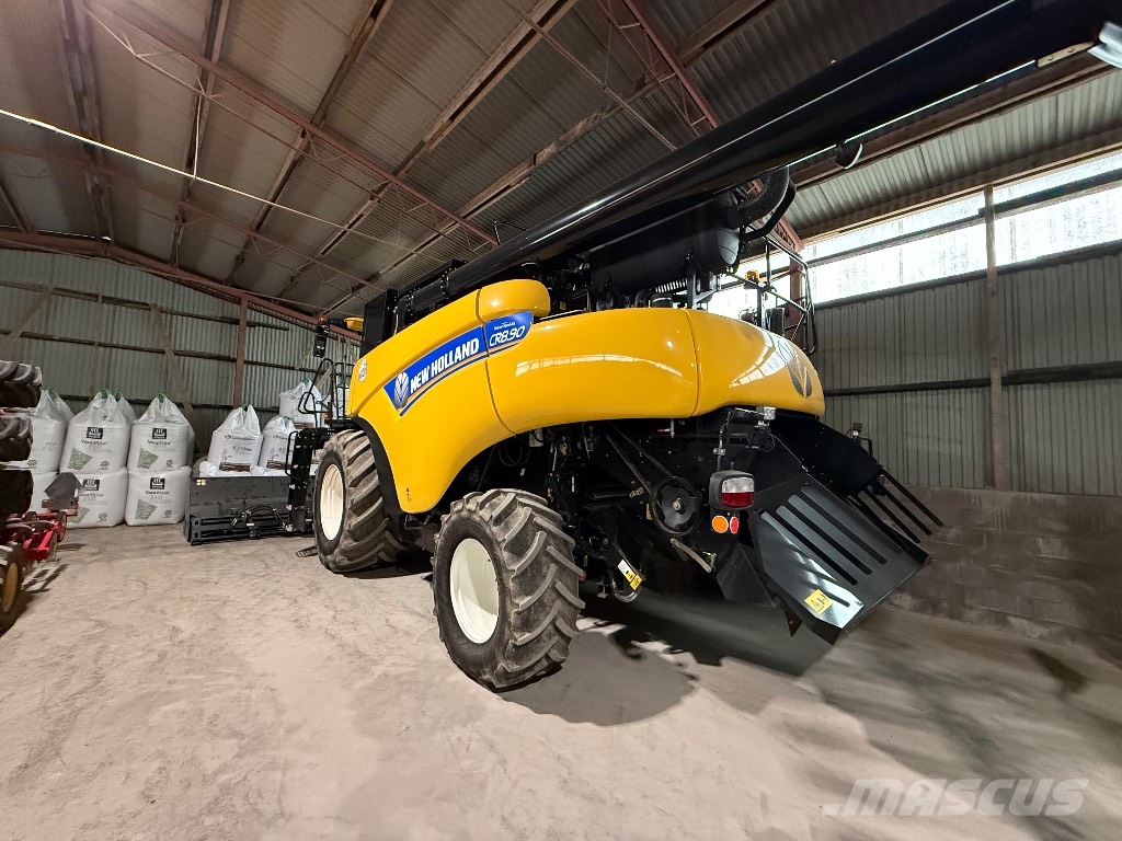 New Holland CR8.90SL, VF35”, GPS, 1.790tim حصادات