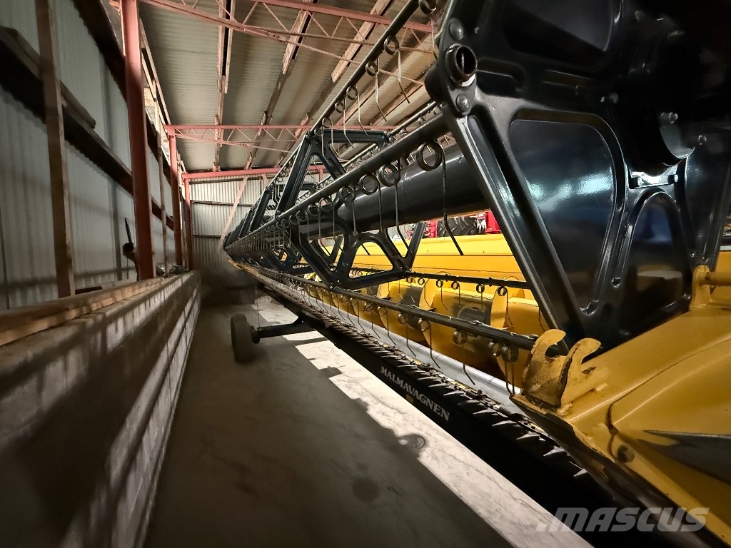 New Holland CR8.90SL, VF35”, GPS, 1.790tim حصادات