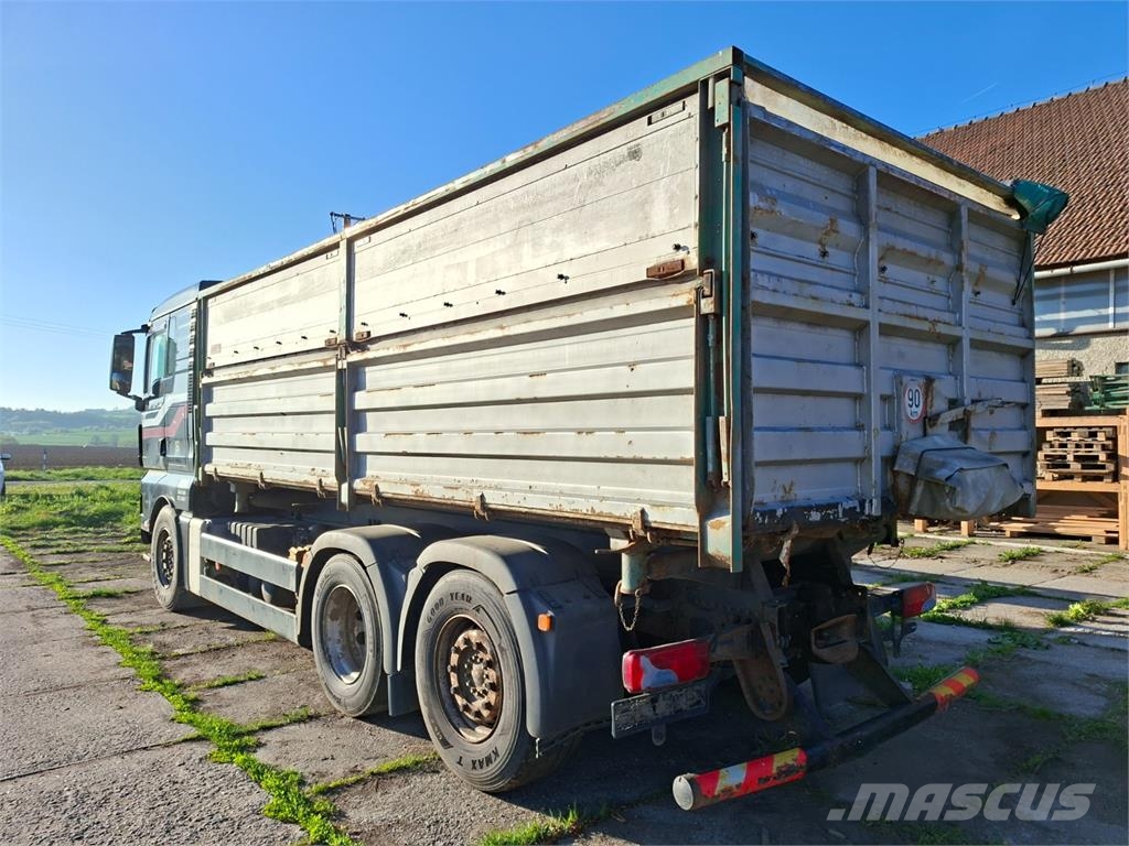 MAN TGX  26.440 6X2-2 LL Camion benne