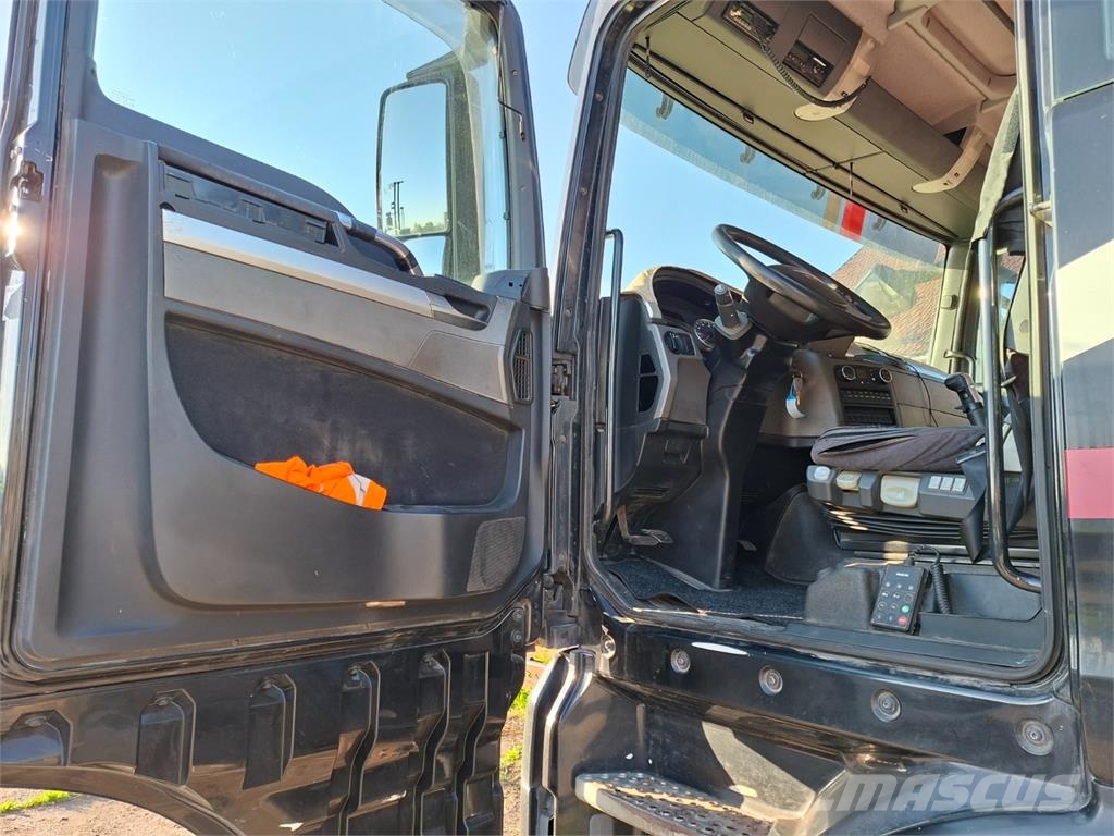 MAN TGX  26.440 6X2-2 LL Camion benne