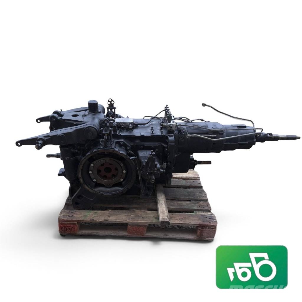 Valtra N101 Differential Rear axle Gearbox TB0563 TB0603 V34089440 Chassis e suspensões