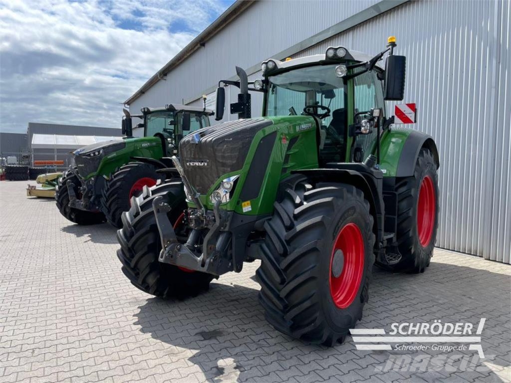 Fendt 828 VARIO S4 PROFI PLUS Трактори
