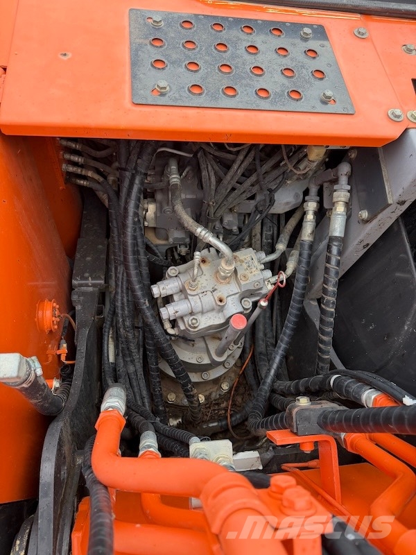 Hitachi ZX 180 LC-5 Bageri guseničari