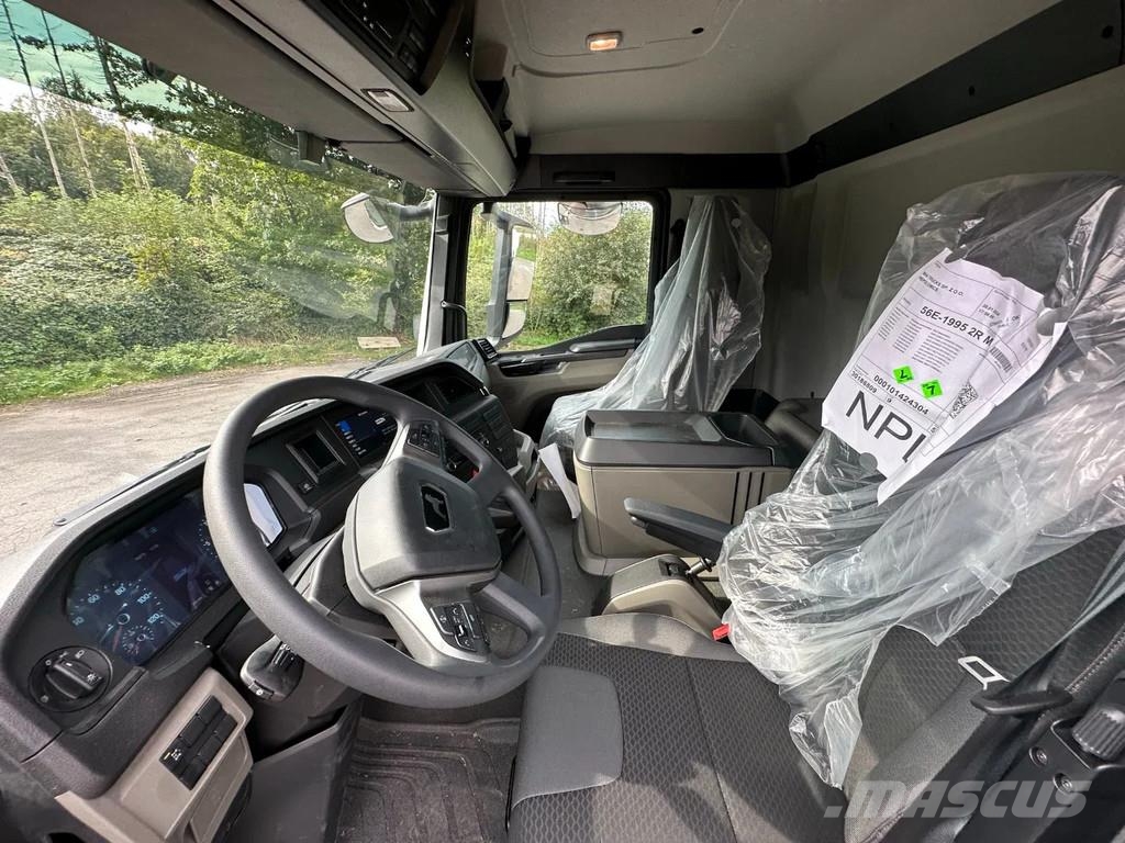 MAN TGS 33.440 MAN TGS 33.440 6x6 Kran HIAB 228-4 All-Terrain-Krane
