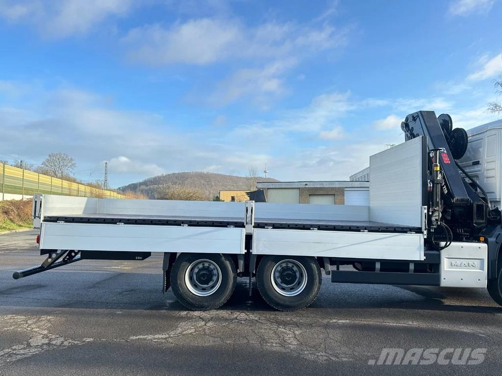 MAN TGS 33.440 MAN TGS 33.440 6x6 Kran HIAB 228-4 Grúas todo terreno