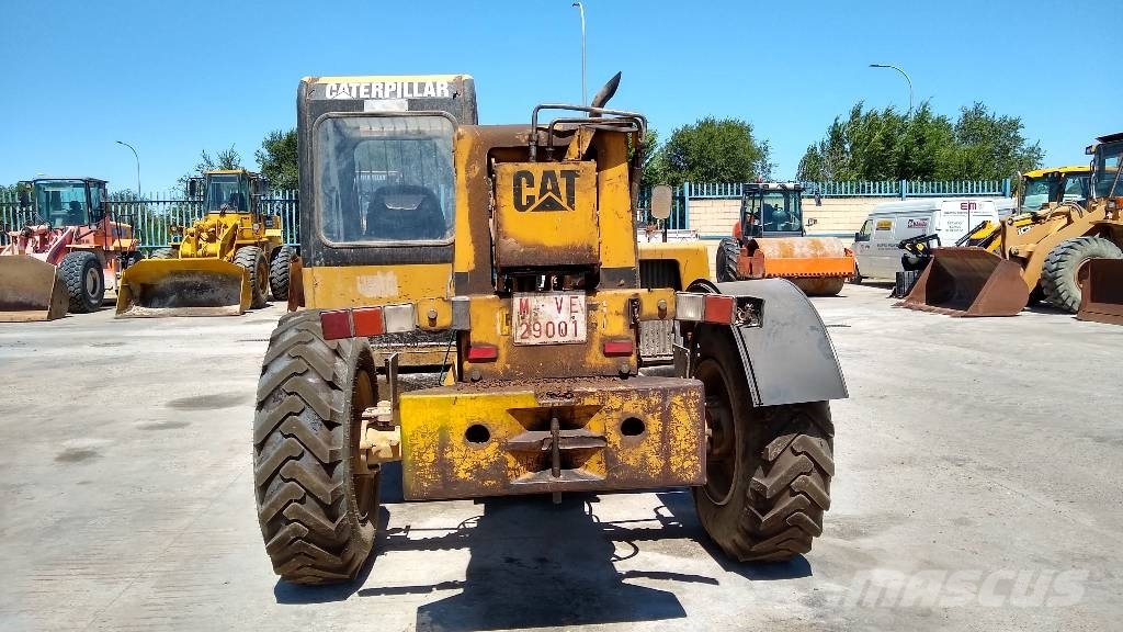 CAT TH63 Carretillas telescópicas