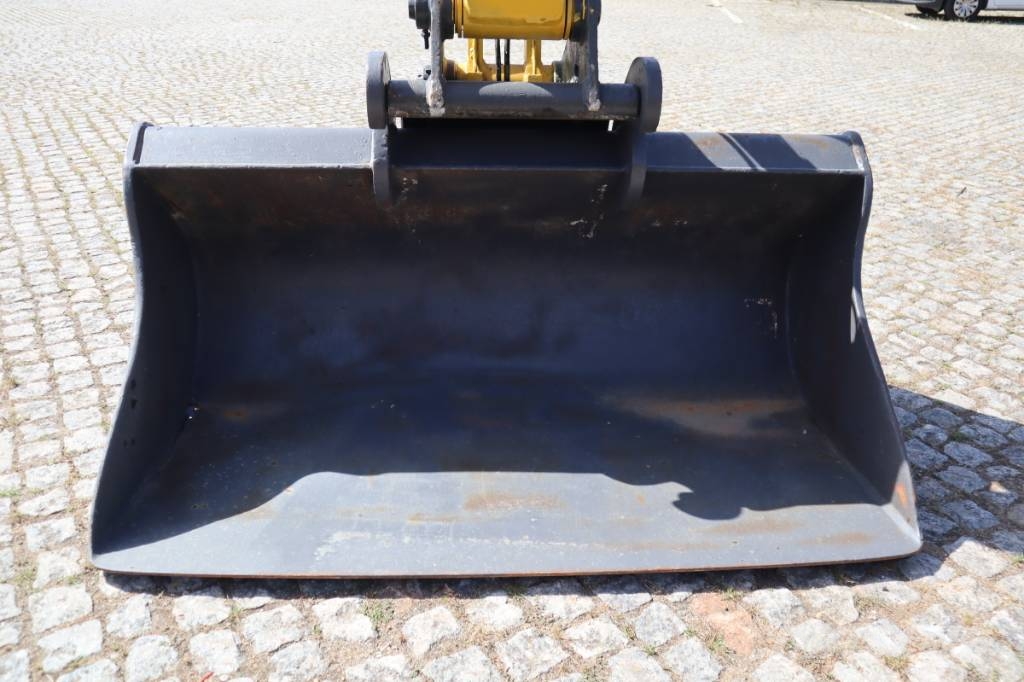 Komatsu PC138US-8 Escavadeiras de esteiras