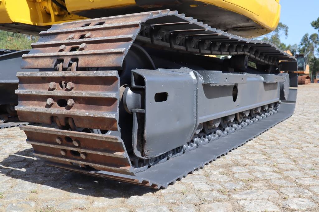 Komatsu PC138US-8 Escavadeiras de esteiras