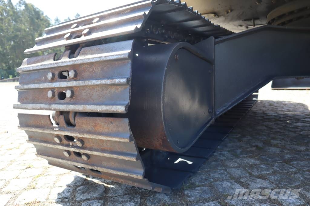 Komatsu PC138US-8 Escavadeiras de esteiras