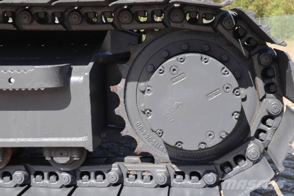 Komatsu PC138US-8 Escavadeiras de esteiras
