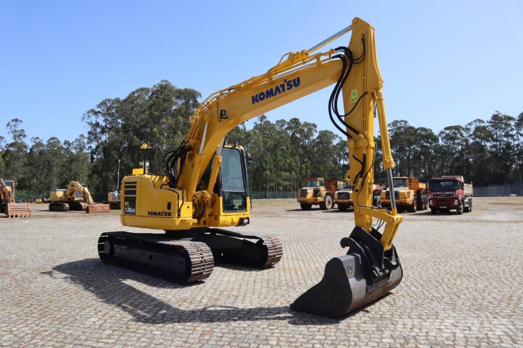Komatsu PC138US-8 Escavadeiras de esteiras