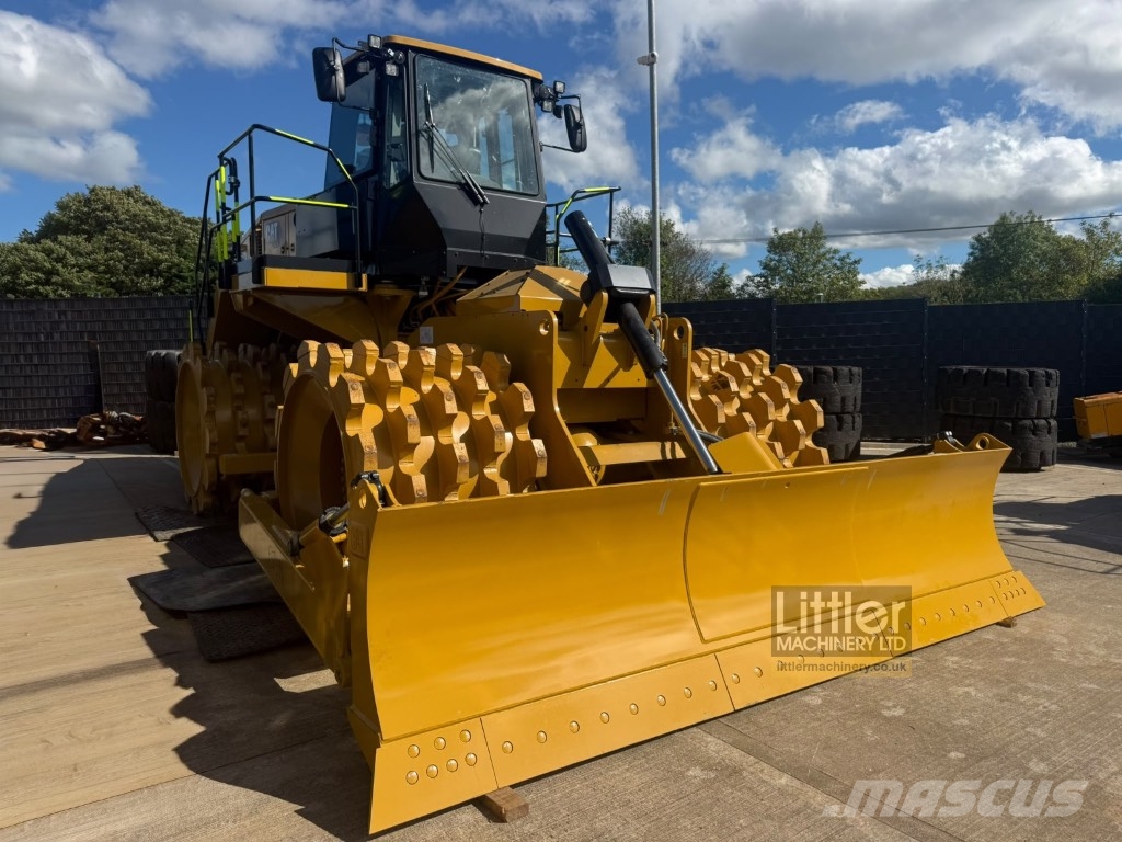CAT 825 Kompaktorji tal