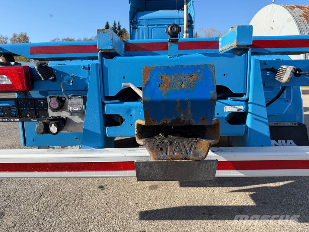 Scania R730 8X4*4 EURO6 + RETARDER + HYDRAULIC PUMP + BDF Kontejnerski kamioni