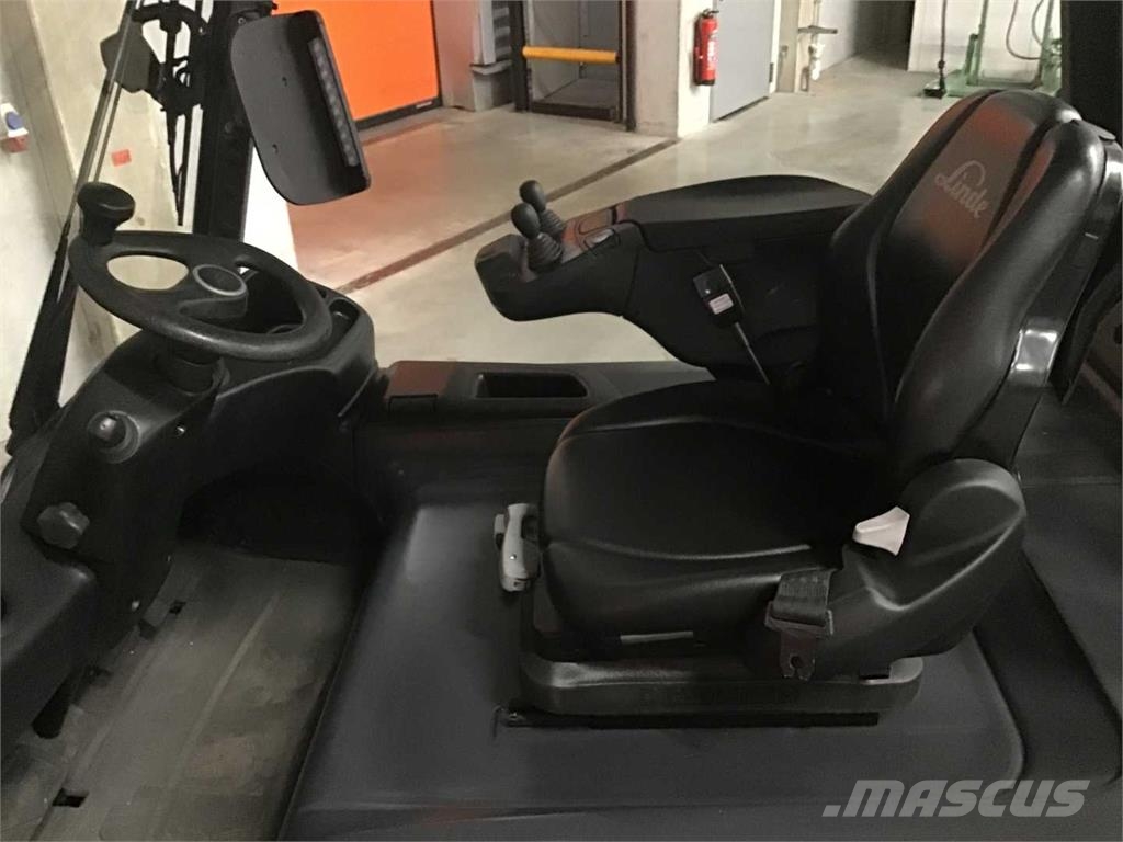 Linde E50HL شاحنات ذات رافعات شوكية تعمل بالكهرباء