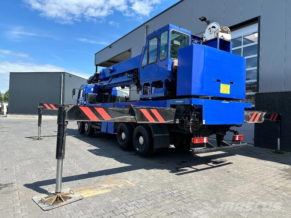 Mercedes-Benz 3538 K 8x4/4 全路面起重機/吊車