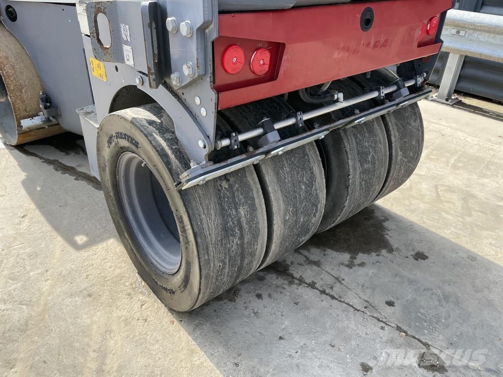 Dynapac CC1200C Kombinované válce