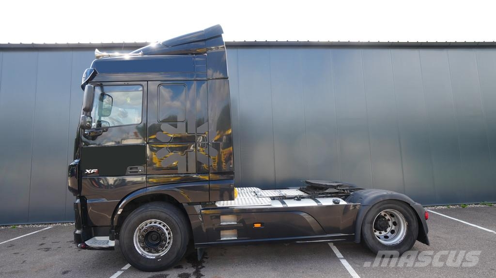 DAF XF 450 tractor unit 502.000km 曳引機組件