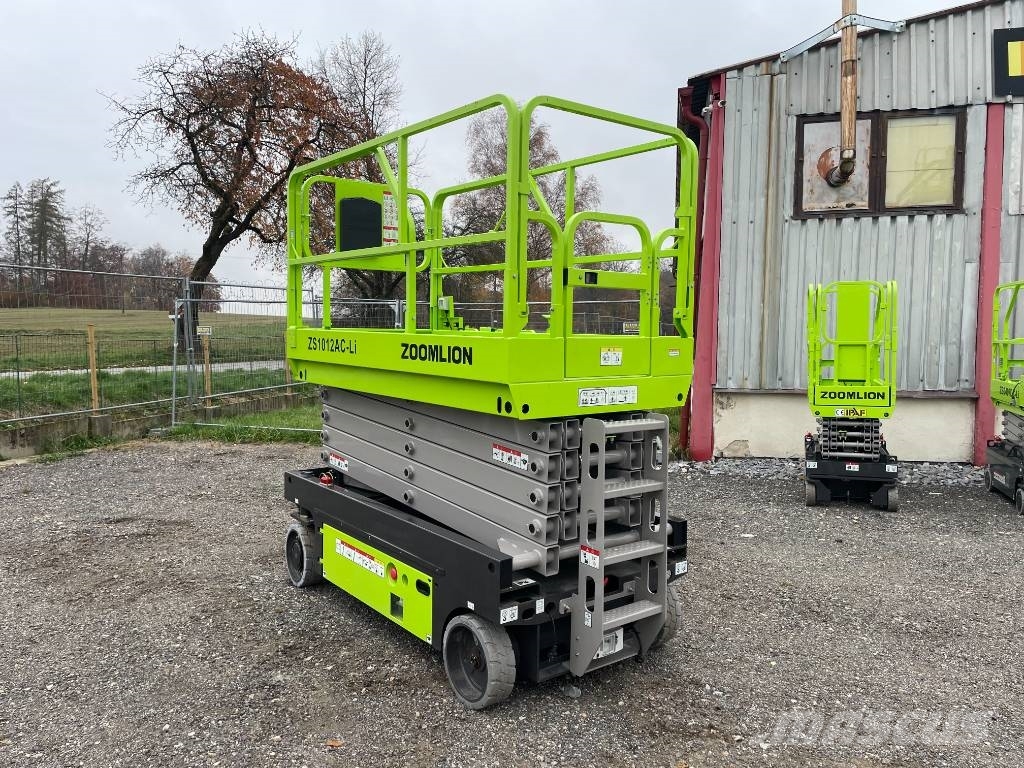 Zoomlion ZS1012AC-Li Škaraste platforme