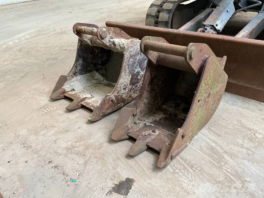 Takeuchi TB 230 Mini excavators < 7t (Mini diggers)