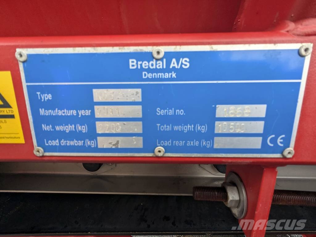 Krm BREDAL K65 Rasturači mineralnog đubriva