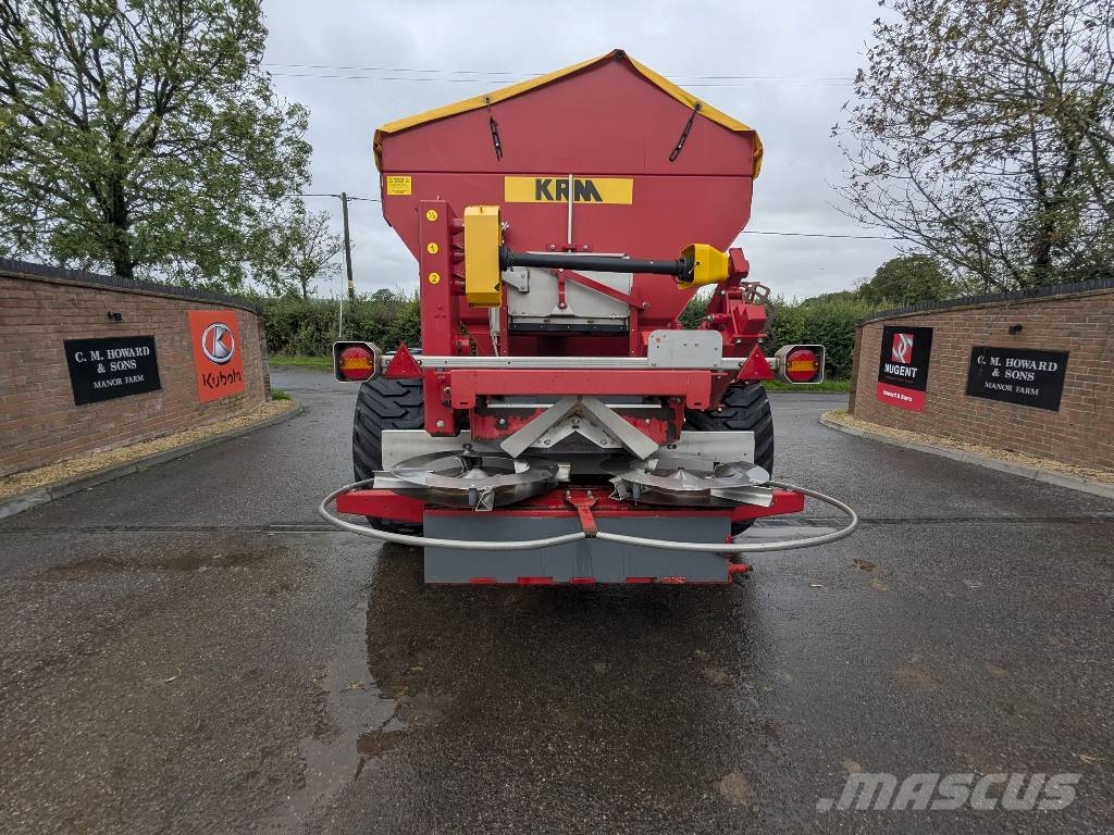 Krm BREDAL K65 Rasturači mineralnog đubriva