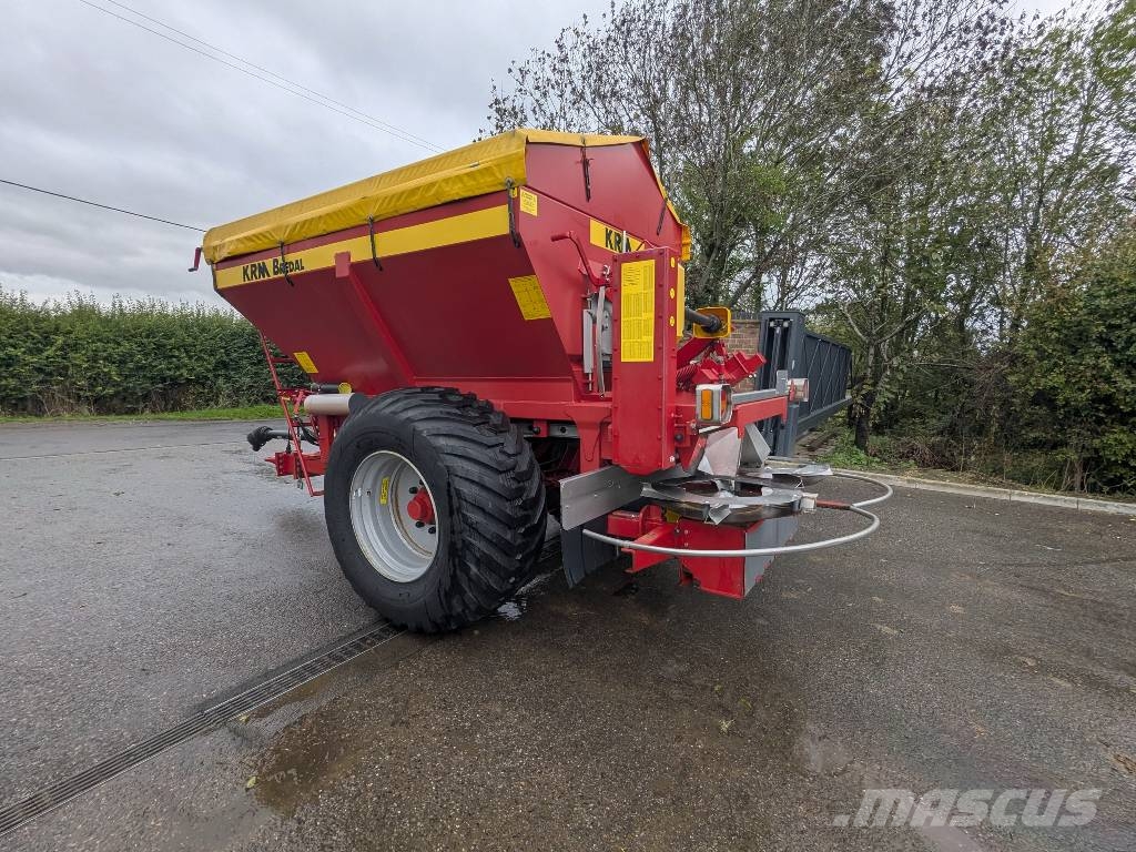 Krm BREDAL K65 Rasturači mineralnog đubriva