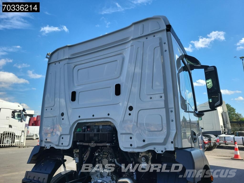 Mercedes-Benz Actros 1835 4X2 NEW chassis 5200mm wheelbase Full Kamioni-šasije