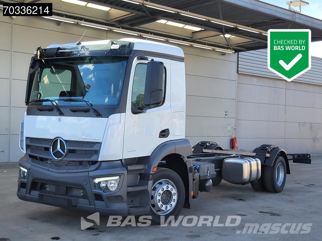 Mercedes-Benz Actros 1835 4X2 NEW chassis 5200mm wheelbase Full Kamioni-šasije