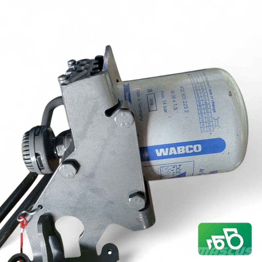 Fendt 312 Vario Pneumatic System Compressor WABCO 411141 Chassis en ophanging