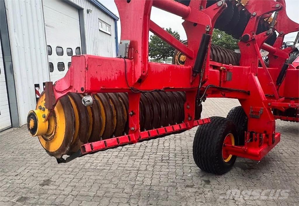 Väderstad Carrier 1225 neue Steelrunner + Discs Gradas de discos