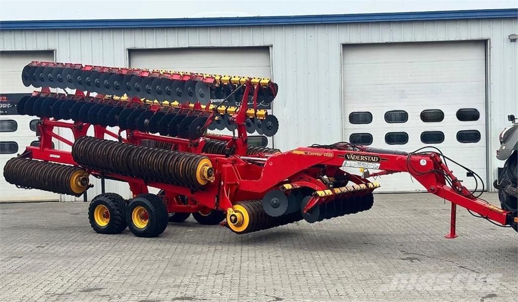 Väderstad Carrier 1225 neue Steelrunner + Discs Gradas de discos