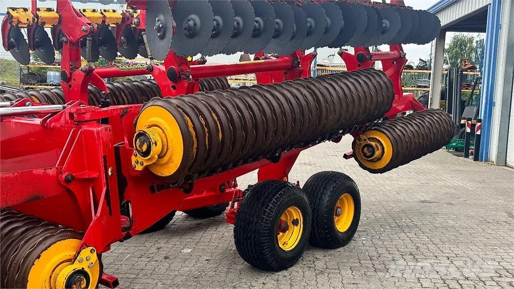 Väderstad Carrier 1225 neue Steelrunner + Discs Gradas de discos
