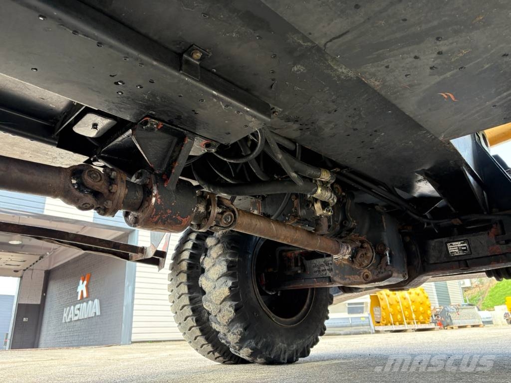 CAT M 312 Bagri na kolesih