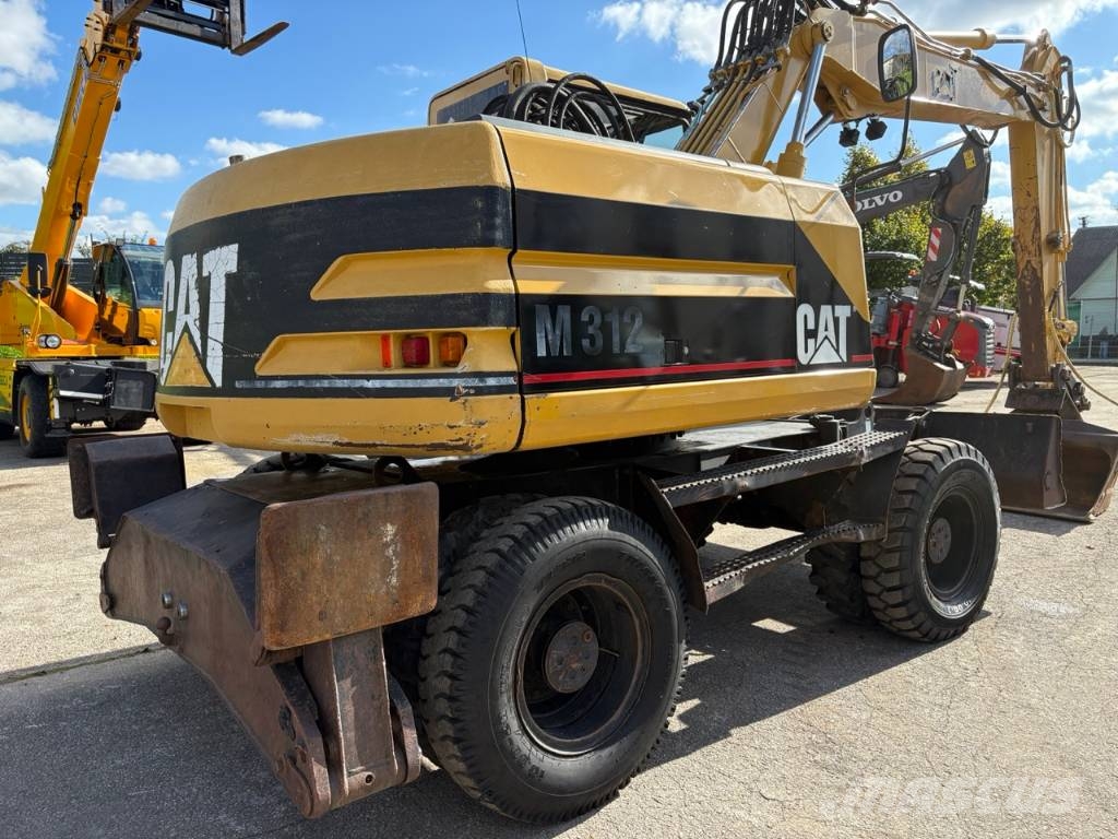 CAT M 312 Bagri na kolesih