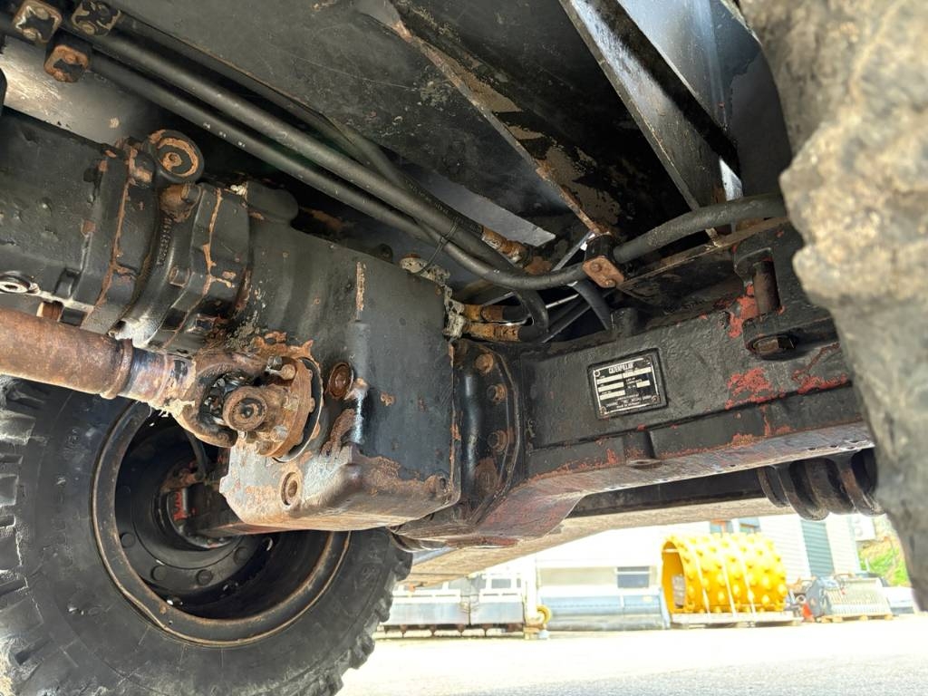 CAT M 312 Bagri na kolesih
