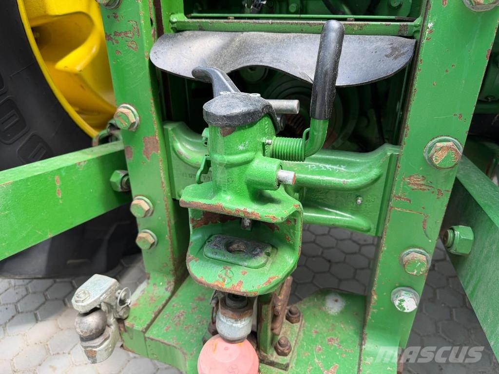 John Deere 8R 370 Trattori