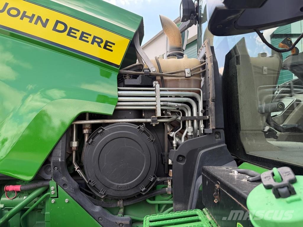 John Deere 8R 370 Trattori