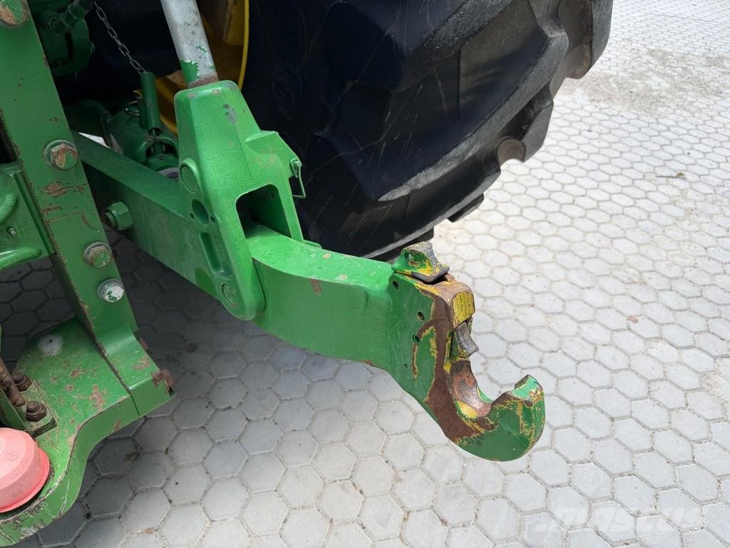 John Deere 8R 370 Trattori