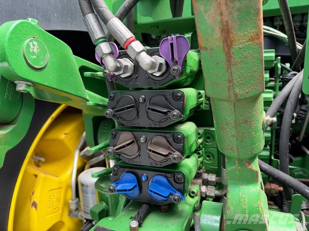 John Deere 8R 370 Trattori