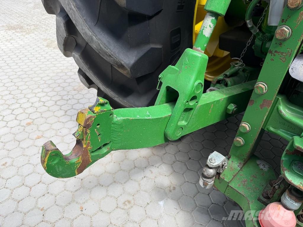 John Deere 8R 370 Trattori