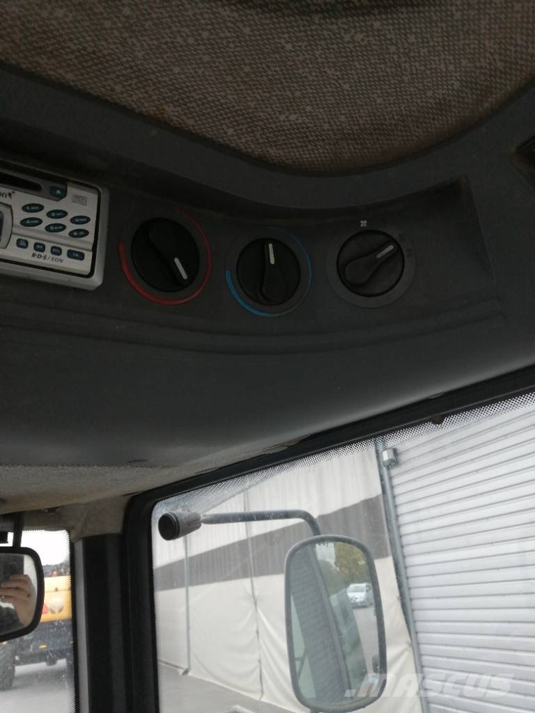 Ford 7840 SLE Traktorid